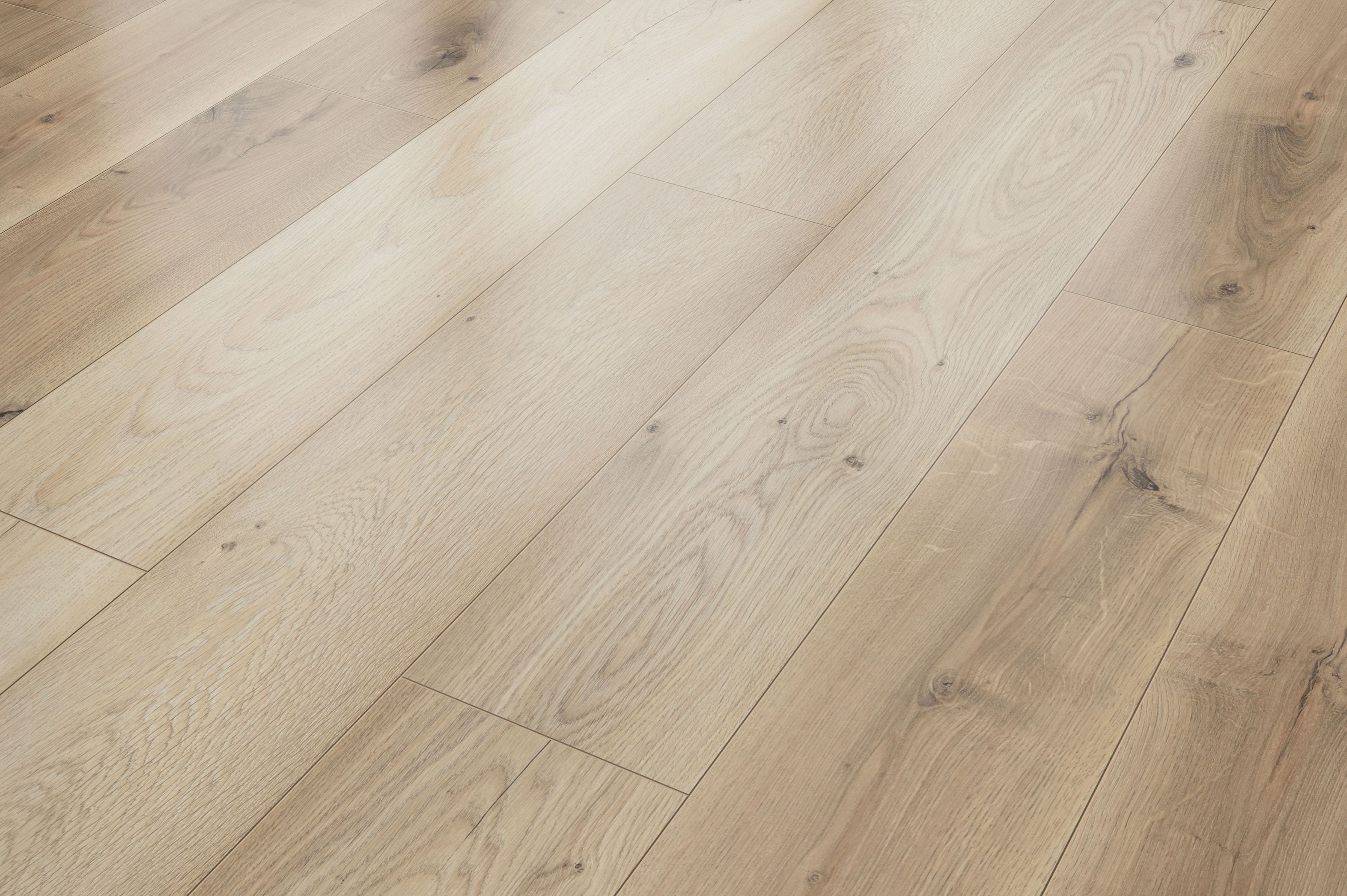 832-4 Eiche Natur Mix