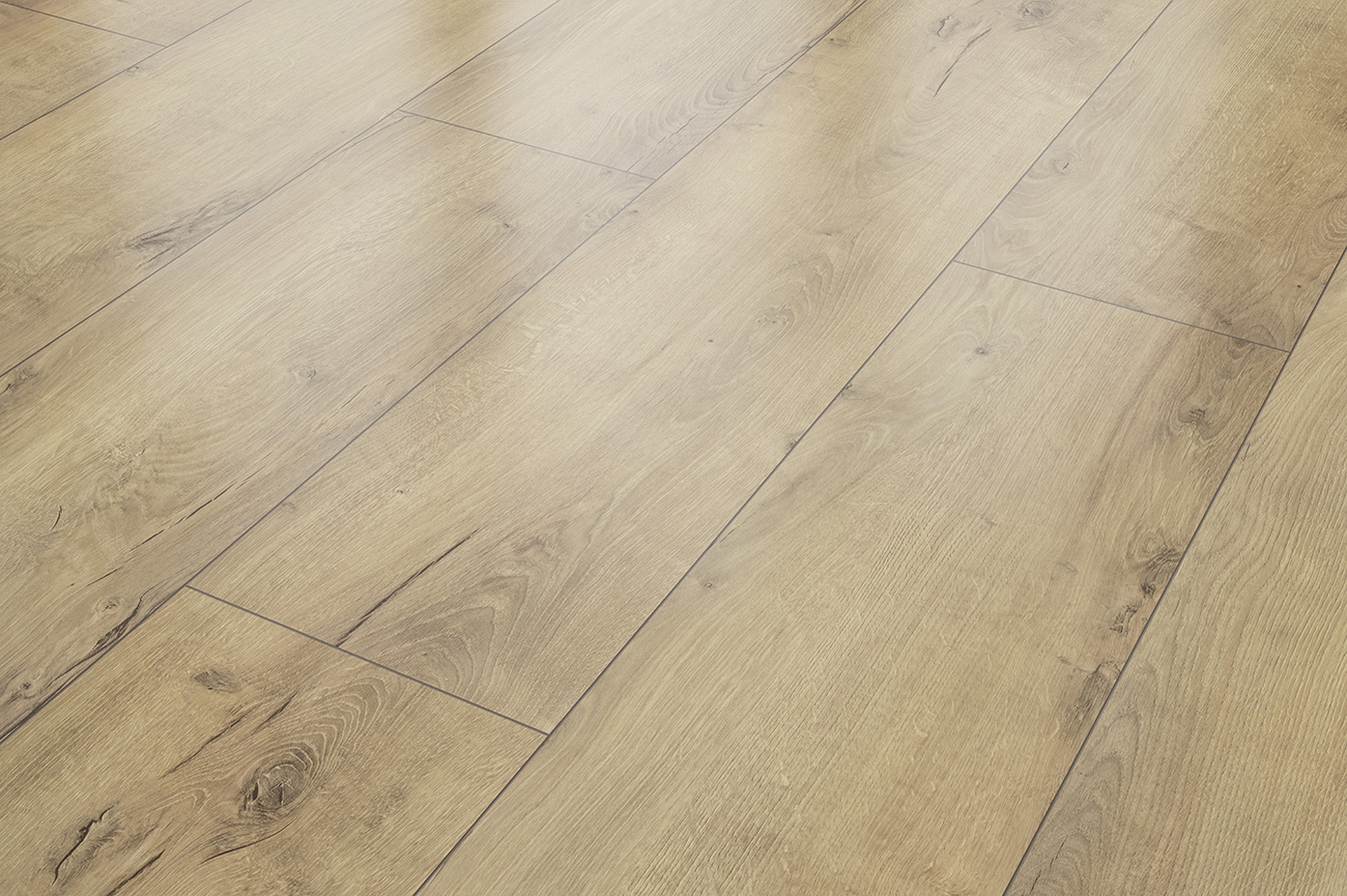 832-4 WR Oak Light Natural